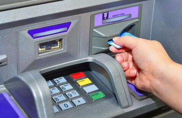 Lộ mật khẩu vì sơ ý, công nhân bị đồng nghiệp âm thầm rút tiền mà không hay biết