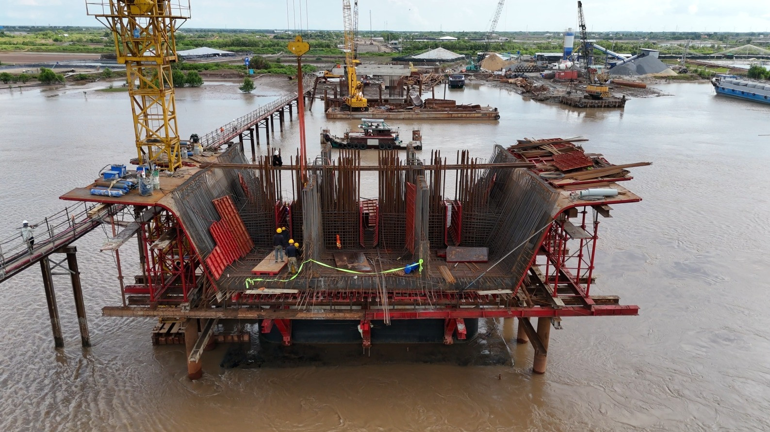 Cây cầu hơn 2.000 tỷ trên trục ven biển phía Đông ĐBSCL đón tin vui lớn- Ảnh 5.