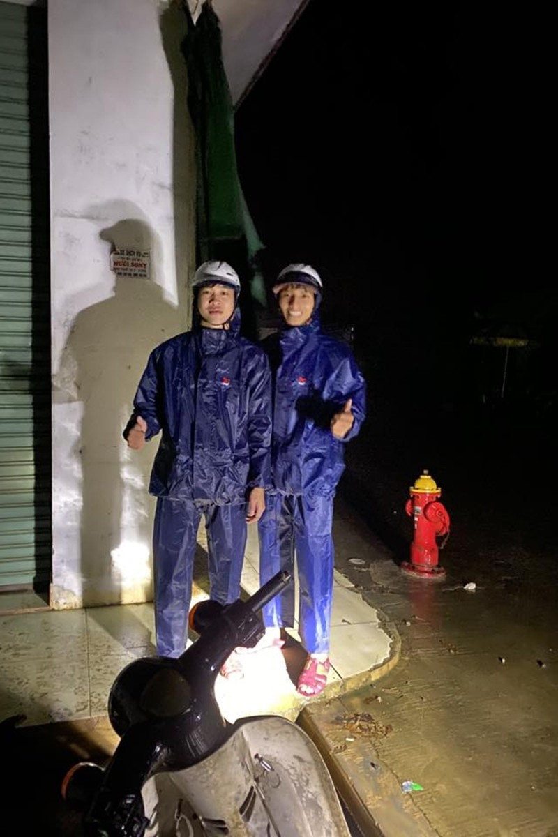 Hành động đẹp của Đàm Vĩnh Hưng - ảnh 3