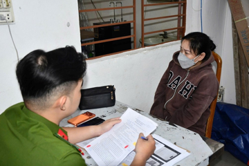 Bắt Dương Thị Bông