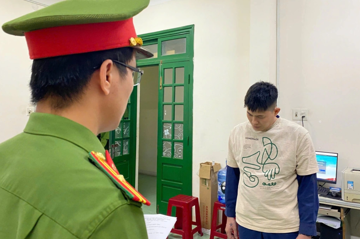 Bắt khẩn cấp Võ Văn Tin sinh năm 1998