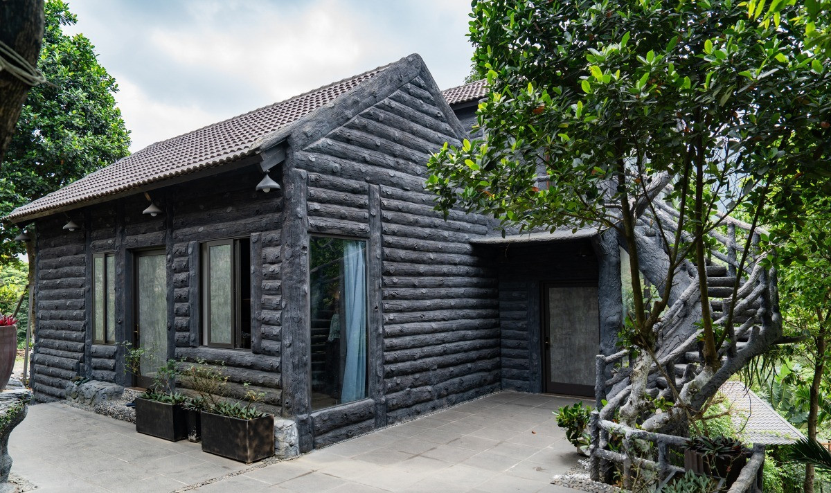 NSND trẻ nhất Việt Nam sở hữu biệt phủ 8.000m2 ở ngoại th&agrave;nh: H&ograve;n non bộ cao bằng nh&agrave; 2 tầng, điện thờ hướng ra d&atilde;y n&uacute;i Ba V&igrave;- Ảnh 5.