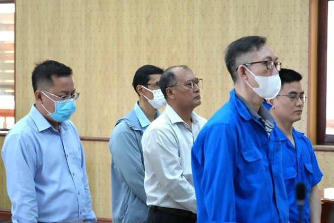 Xét xử cựu Giám đốc Sở Y tế cùng nhiều lãnh đạo doanh nghiệp - ảnh 1