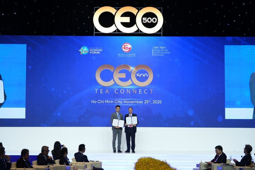 Lễ ký kết giữa Vinacapital và <a style='text-decoration: none;' href='/FPT'>FPT</a>