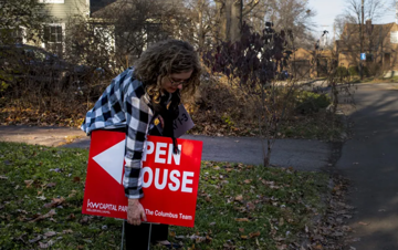 85.000 chủ nhà rút lui vì giá giảm cũng không ai mua, thị trường địa ốc Mỹ 'đóng băng'