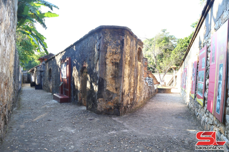 'Địa ngục trần gian' thứ hai của Việt Nam do Pháp xây dựng: Rộng hơn 2.000m2, nơi ươm mầm 'hạt giống đỏ' của cách mạng - ảnh 4