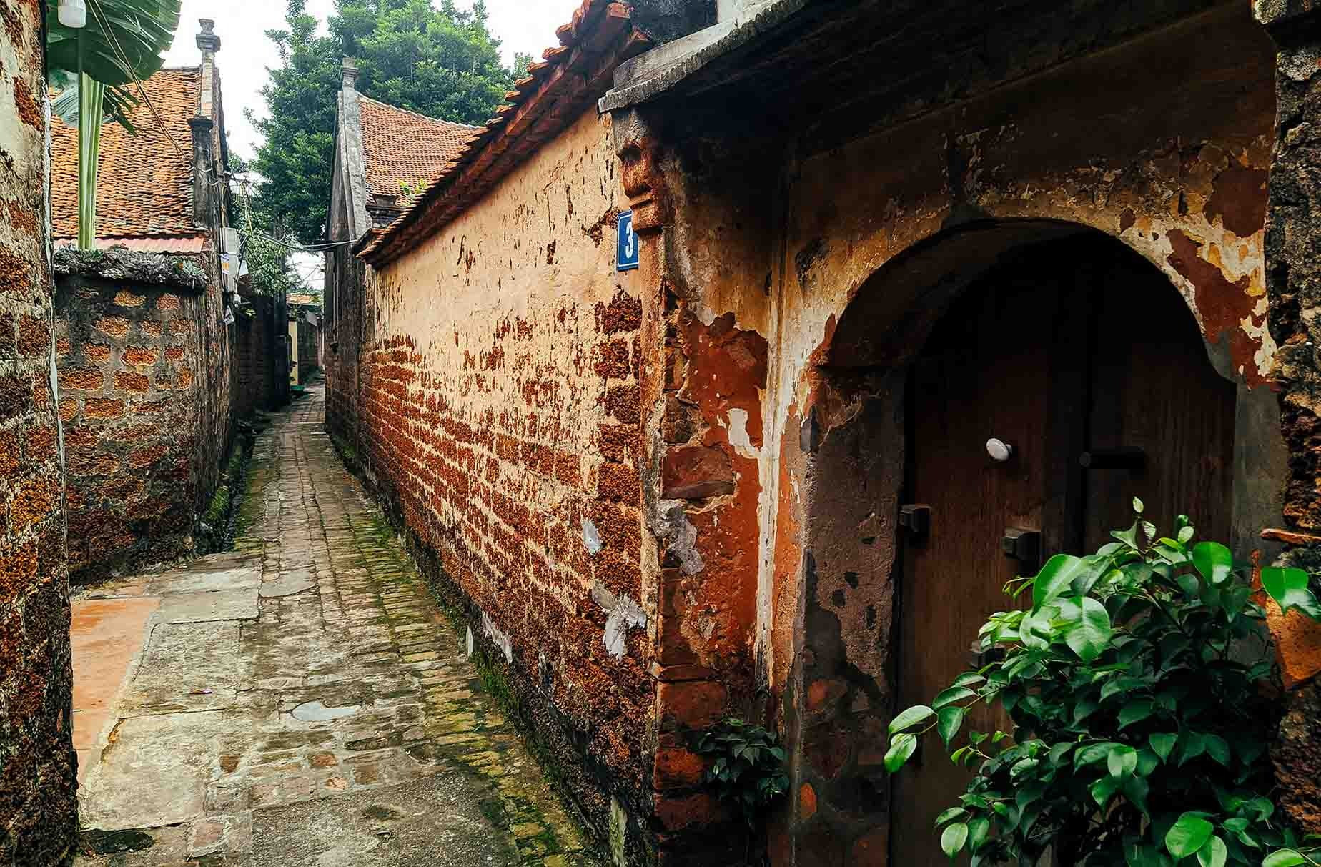 Ngôi làng cổ đầu tiên được công nhận là Di tích quốc gia của Việt Nam: Tọa lạc trên vùng đất địa linh nhân kiệt, mang dấu ấn của 2 vị vua- Ảnh 3.