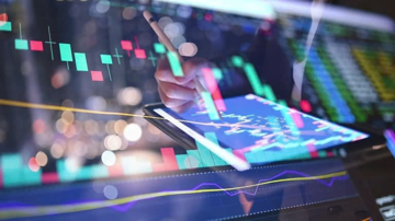 NIM giảm về đáy và tín dụng tăng chậm, cổ phiếu ngân hàng này vẫn được khuyến nghị MUA với tiềm năng tăng gần 25%