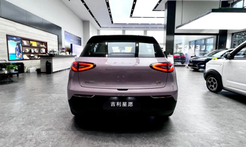 Xe điện bán chạy nhất Trung Quốc sắp về Việt Nam, cạnh tranh trực diện VF 5 và BYD Dolphin: Sạc 20 phút pin lên 80%