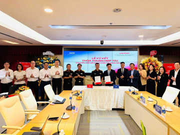 ACB bắt tay Viettel thúc đẩy chuyển đổi số cho doanh nghiệp và hộ kinh doanh