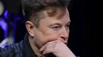 Elon Musk cảnh báo nước Mỹ đang ‘lao thẳng tới bờ vực phá sản’, Bitcoin và AI là lối thoát cuối cùng