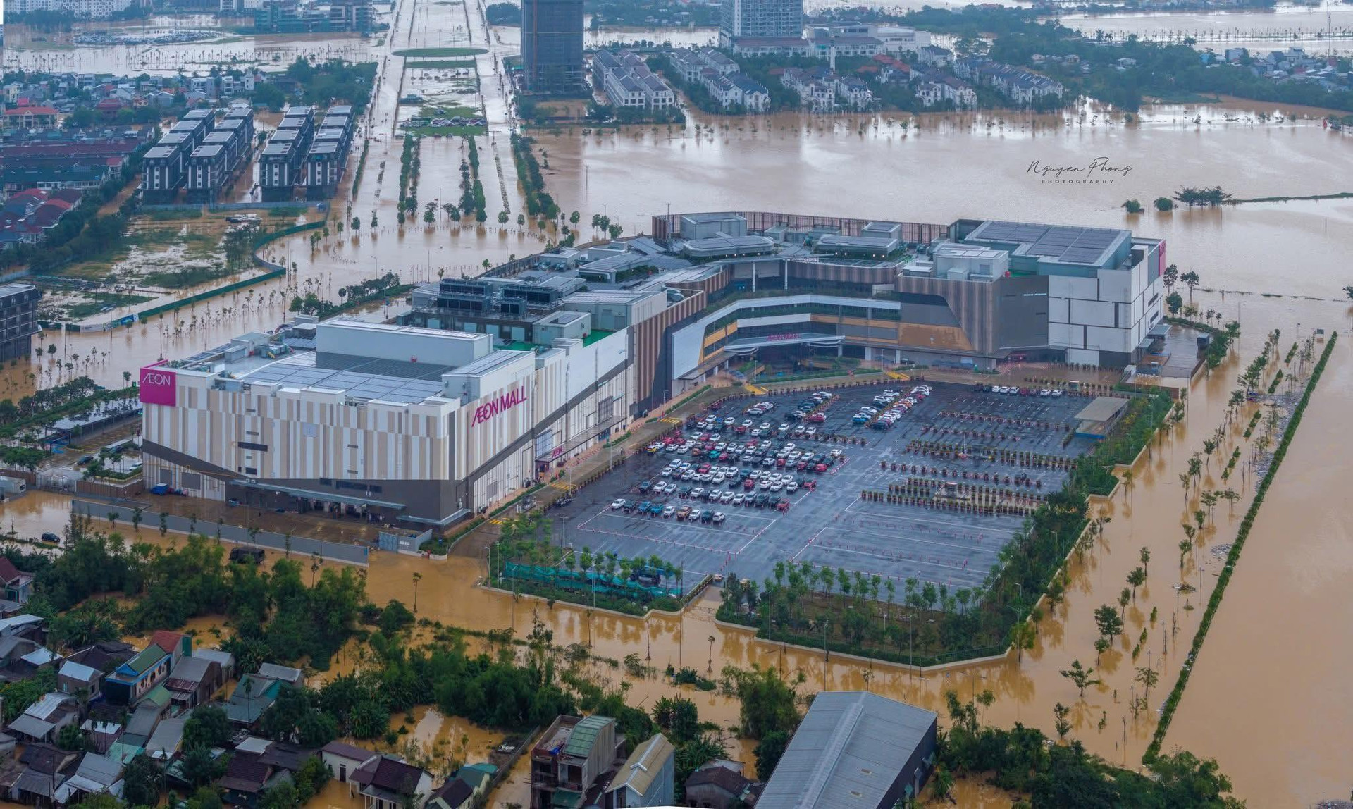 TTTM đầu tiên của Aeon Mall tại miền Trung Việt Nam ghi nhận kỳ tích sau trận ngập lụt- Ảnh 3.