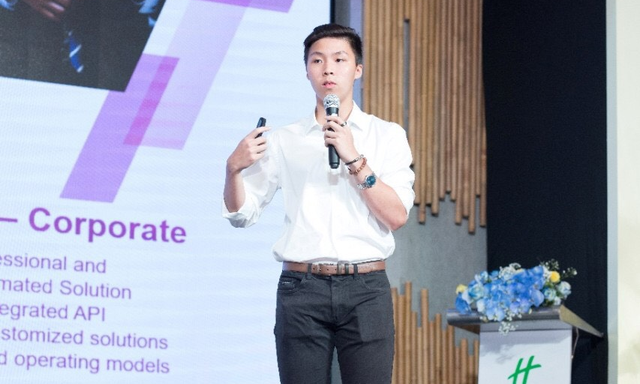 Con trai tỷ phú Nguyễn Thị Phương Thảo - Victor Nguyễn