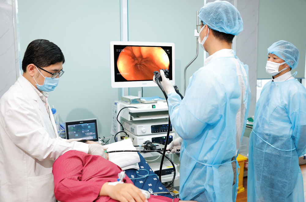 Bác sĩ 'lụt nghề' vì phụ thuộc quá nhiều vào AI - ảnh 1