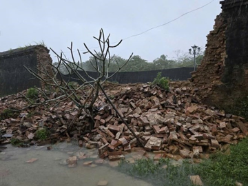 Hơn 15m tường di tích được UNESCO công nhận của Việt Nam đổ sập