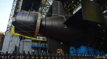 Nga hạ thủy tàu ngầm hạt nhân có sức công phá tương đương 100 quả bom nguyên tử