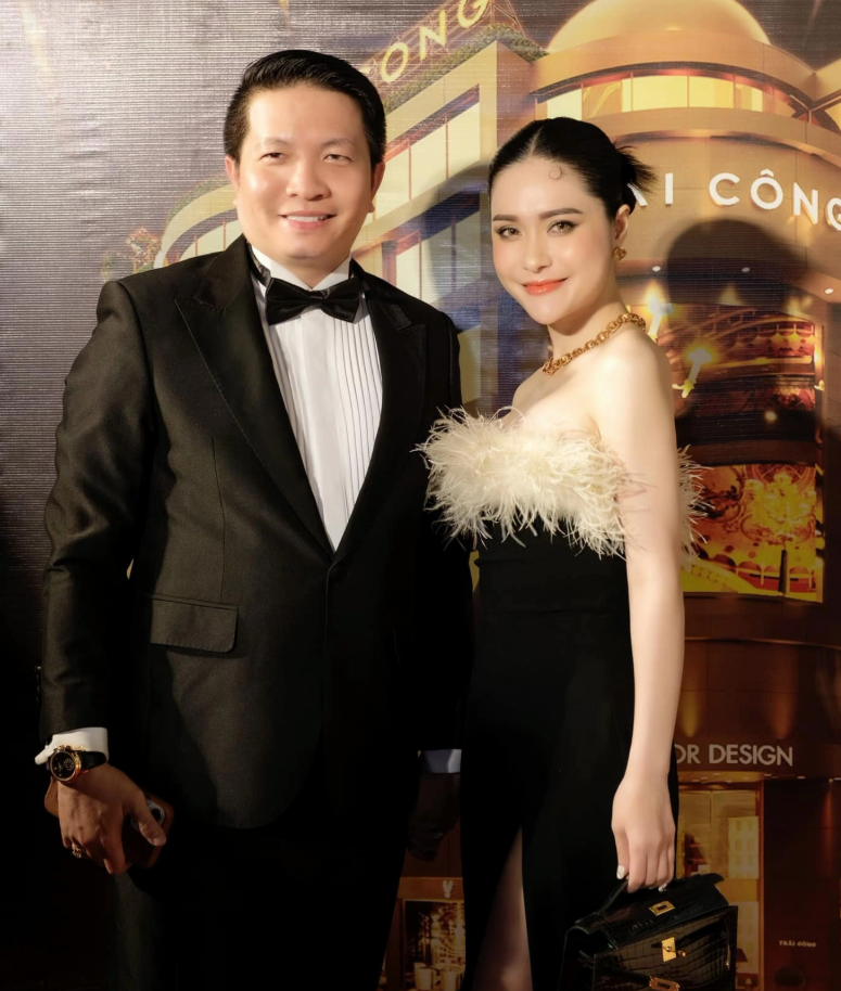 Điều tra, làm rõ vai trò của ca sĩ Đoàn Di Băng trong đường dây hàng giả - ảnh 3