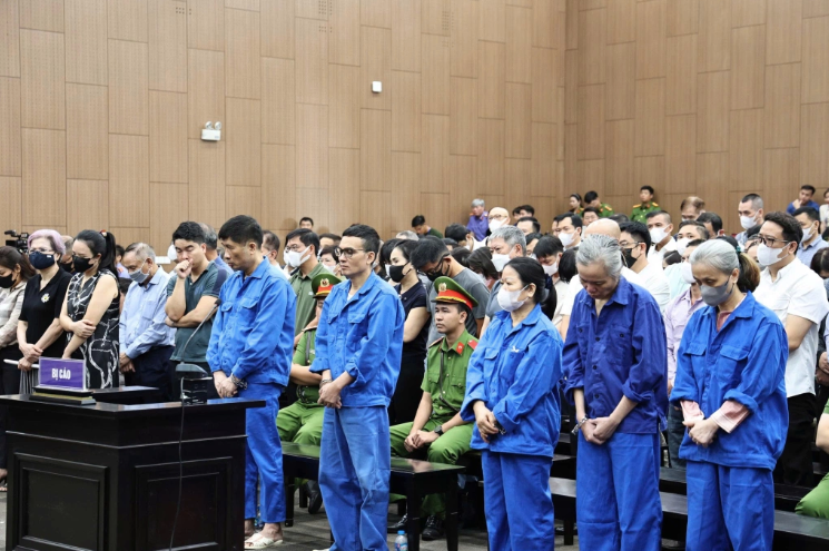 Giám đốc đánh bạc ở Pullman hứa ‘nếu được án treo sẽ hiến máu suốt đời’ - ảnh 1