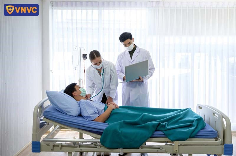 Hà Nội ghi nhận ca bệnh nguy hiểm lây qua đường hô hấp, có thể dẫn đến tử vong chỉ trong 24-48 giờ - ảnh 1