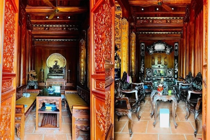 Ngợp mắt với biệt phủ 1.000m2 toàn gỗ quý, kiến trúc đậm dấu ấn làng quê Bắc Bộ- Ảnh 5. Ngợp mắt với biệt phủ 1.000m2 toàn gỗ quý, kiến trúc đậm dấu ấn làng quê Bắc Bộ- Ảnh 5.