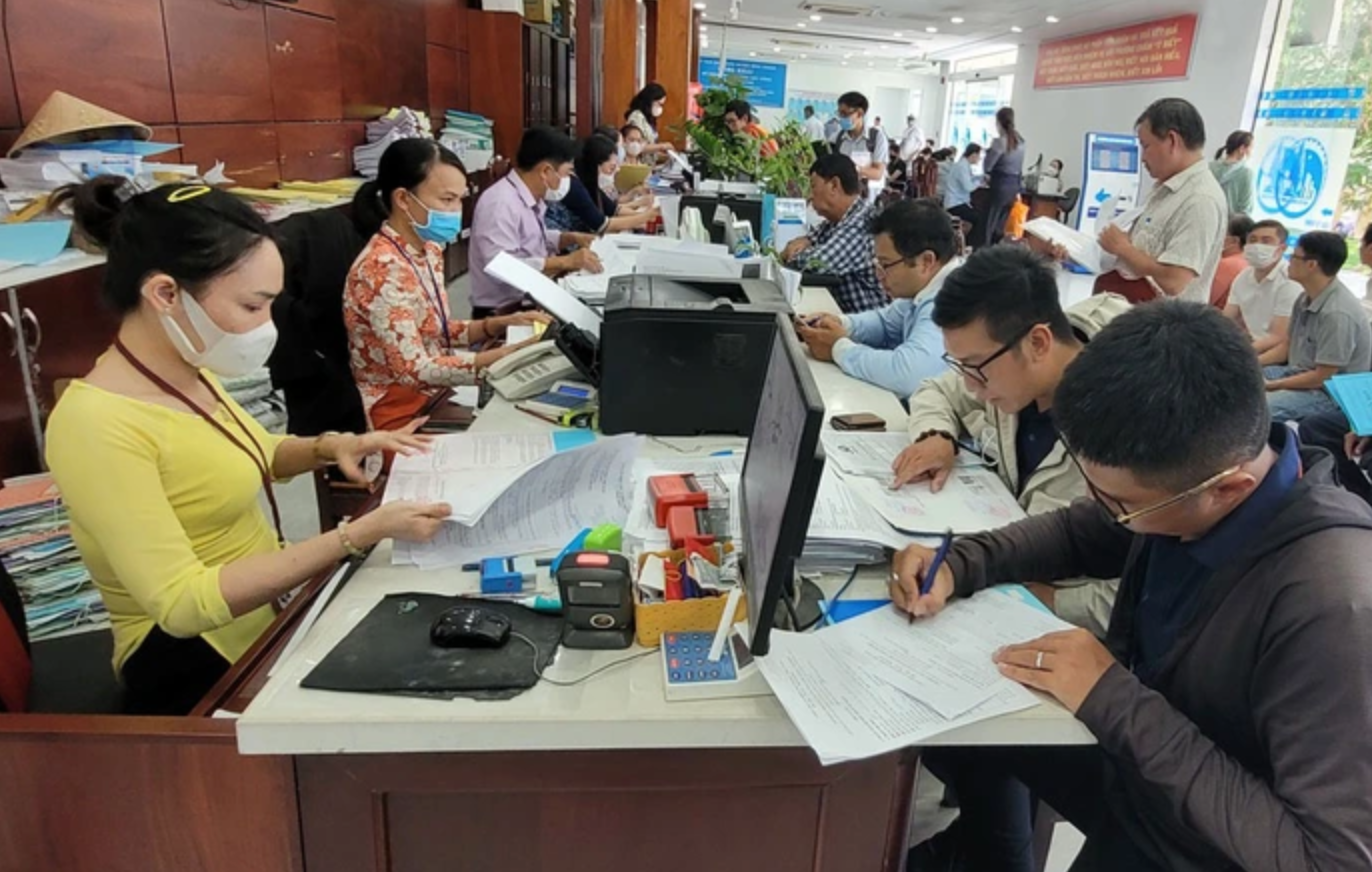Năm 2025 sẽ cắt giảm ít nhất 30% thời gian giải quyết thủ tục hành chính (Ảnh minh họa) anh-chup-man-hinh-2025-11-06-luc-095657.png