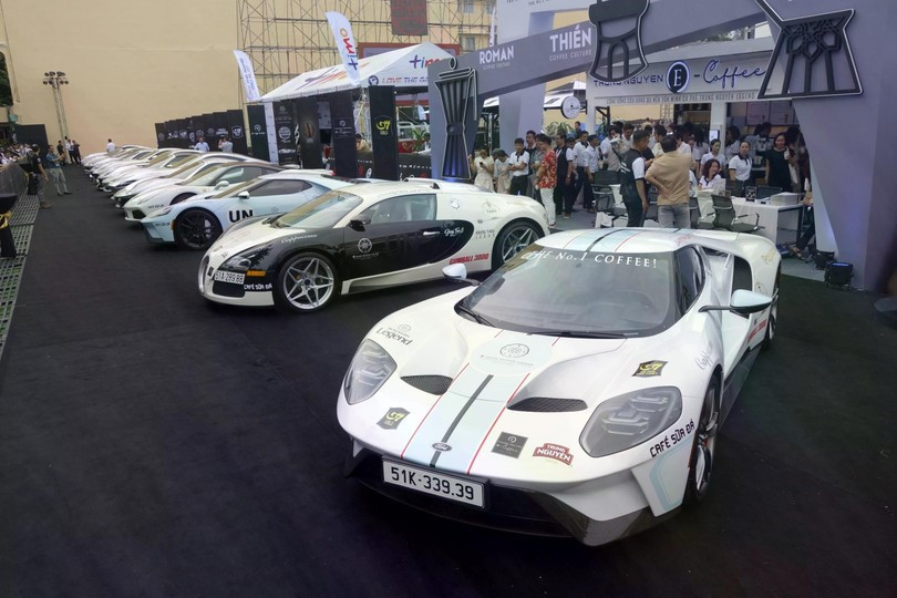 Ông Đặng Lê Nguyên Vũ sở hữu gần 500 chiếc siêu xe nhưng 'bỏ xó', từng tiết lộ: ‘Sau này sẽ đấu giá, giúp cho thanh niên khởi nghiệp’ - ảnh 2