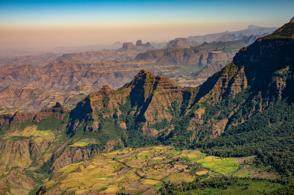 Quốc gia duy nhất có tới 13 tháng/năm, rộng gấp 3 lần Việt Nam - ảnh 5