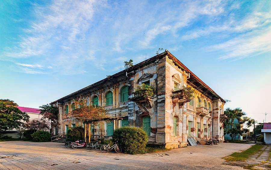 Vùng đất miền Tây sản sinh ra 2 Hoàng hậu, được mệnh danh là 'thủ phủ chim công' - ảnh 4