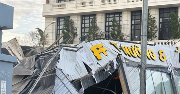 Bão số 13 Kalmaegi khiến 5 người chết, hơn 2.500 nhà hư hỏng