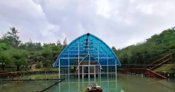 Xót xa tháp Chăm nghìn năm tuổi tại Huế bị ngâm nhiều ngày giữa nước lớn, dân lo sập đổ