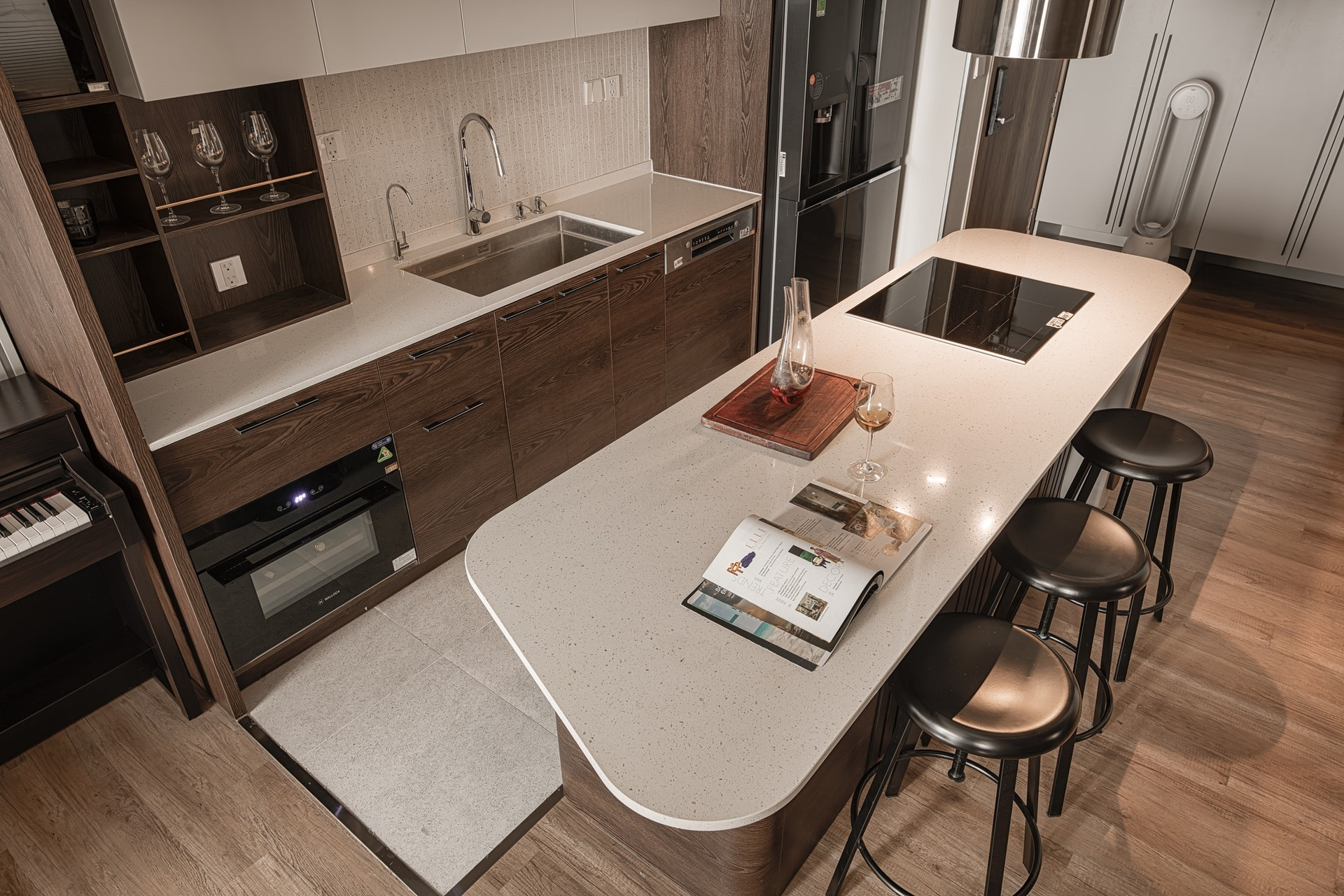 Căn hộ 100m2 ở ngoại thành Hà Nội: Không gian sống an yên, hiện đại giữa lòng khu đô thị xanh- Ảnh 3.