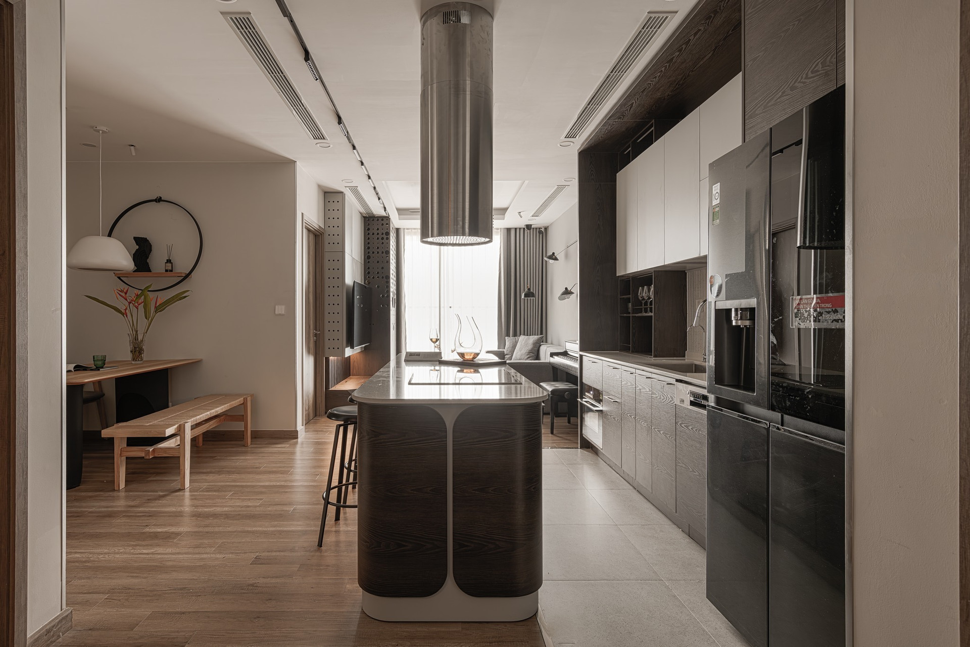 Căn hộ 100m2 ở ngoại thành Hà Nội: Không gian sống an yên, hiện đại giữa lòng khu đô thị xanh- Ảnh 1.