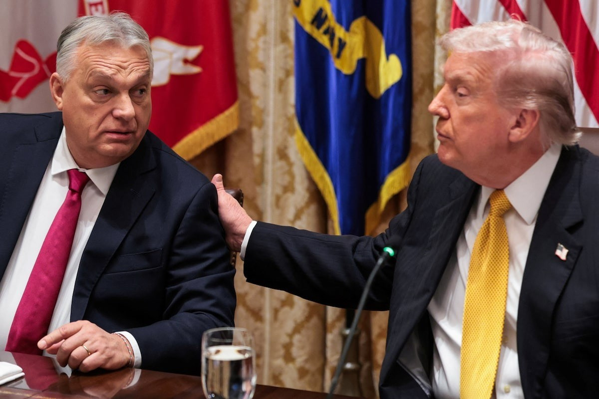Tổng thống Mỹ Donald Trump và Thủ tướng Hungary Viktor Orban trong cuộc gặp tại Nhà Trắng ngày 7/11. (Ảnh: Reuters) 562mav4r5vk7llpk4fv4jt3mza.jpg