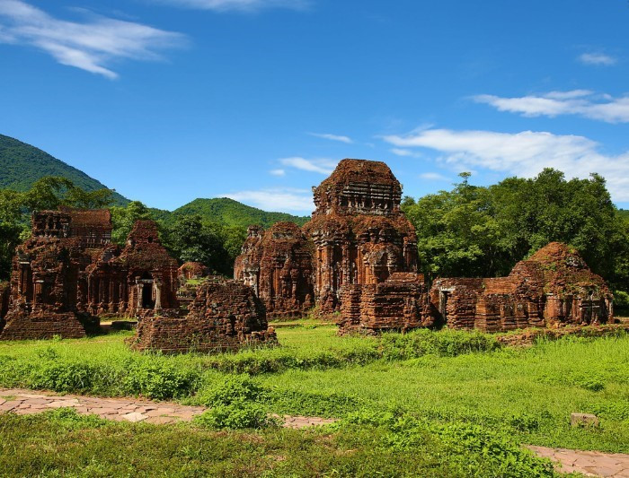 'Angkor Wat thu nhỏ của Việt Nam' lọt top tour khám phá lịch sử 'hot' nhất châu Á - ảnh 3