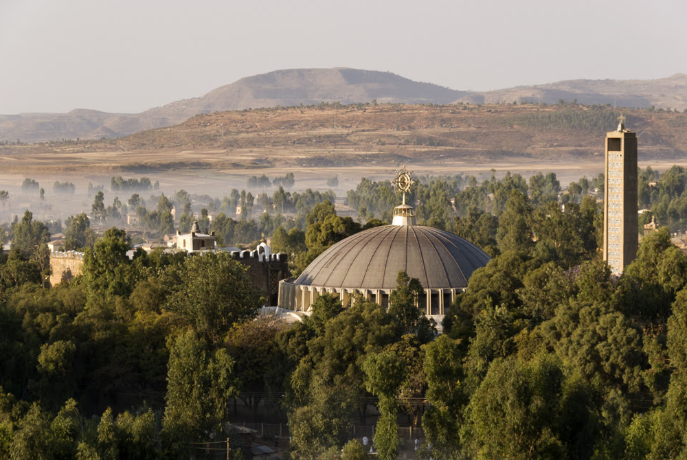 Quốc gia đầu tiên cấm xe xăng, từng sử dụng tới hơn 80 ngôn ngữ - ảnh 3