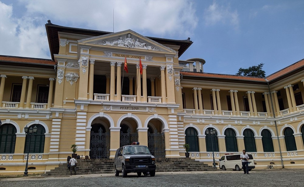 Truy nã Hiệu trưởng Phạm Văn Hoàng - ảnh 2