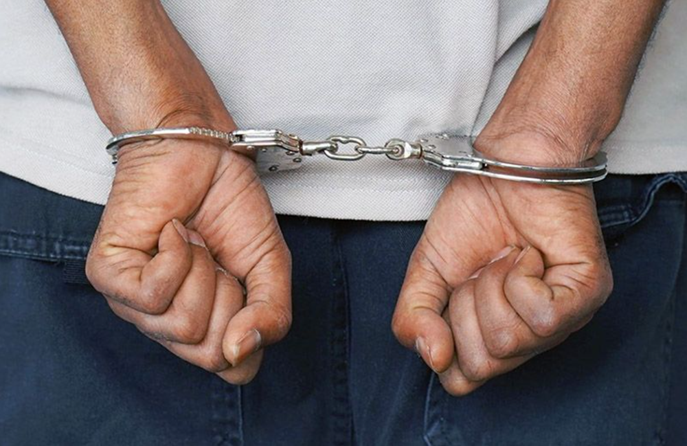 Truy nã Hiệu trưởng Phạm Văn Hoàng - ảnh 1