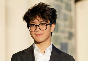 Chàng trai Việt chinh phục học bổng tiến sĩ từ 11 trường đại học hàng đầu Mỹ, theo đuổi ngành Hóa học và Vật lý lượng tử