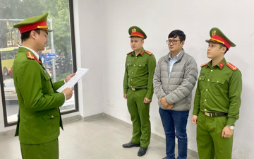 Khởi tố Trưởng Ban quản lý chung cư sinh năm 1994