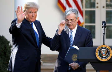 Ông Trump bất ngờ tuyên bố 'đã chọn xong' Chủ tịch Fed mới, sẽ quyết tâm hạ lãi suất bằng mọi giá?
