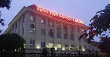 Từ hôm nay, hành khách có thể gọi Pizza 4P’s trên máy bay của Vietnam Airlines