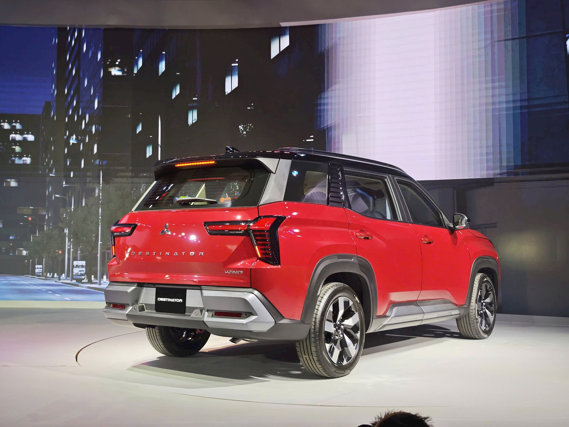 Mitsubishi Destinator (17)