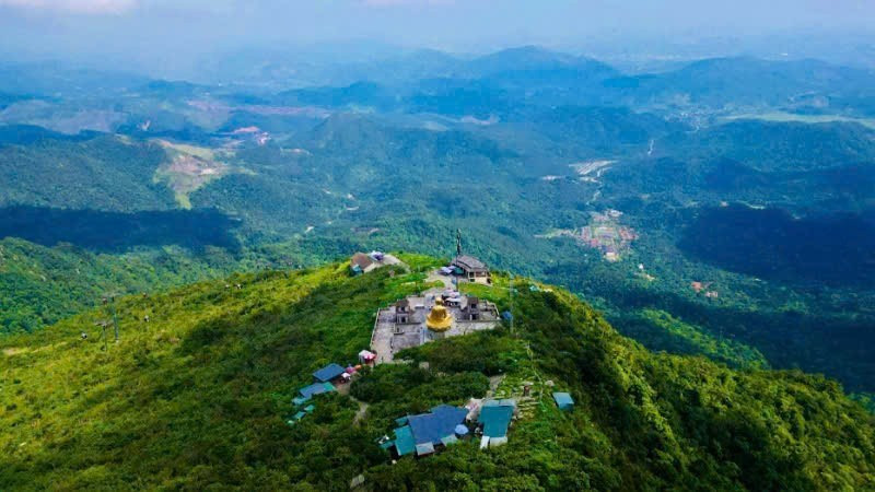 Tỉnh miền Bắc có hai Di sản thế giới, thu về 57.000 tỷ đồng trong chưa đầy 1 năm - ảnh 3