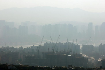 Mua căn hộ giá cả trăm tỷ đồng trên... chợ đồ cũ: Xu thế mới hay trò đánh cược nguy hiểm?