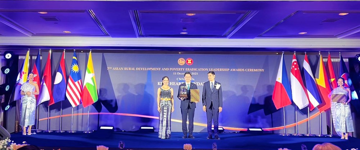 Quỹ từ thiện của tỷ phú Phạm Nhật Vượng vừa nhận giải thưởng cao quý nhất khu vực, cả Việt Nam chỉ có 2 đại diện được xướng tên