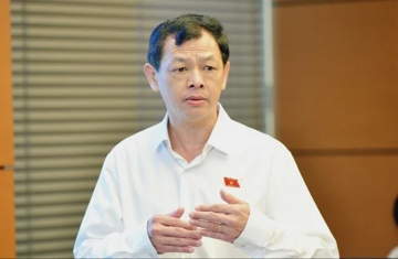 Thứ trưởng Bộ Y tế Nguyễn Tri Thức nhận thêm nhiệm vụ