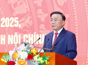 Yêu cầu xử lý dứt điểm các vụ án, vụ việc tham nhũng, lãng phí, tiêu cực