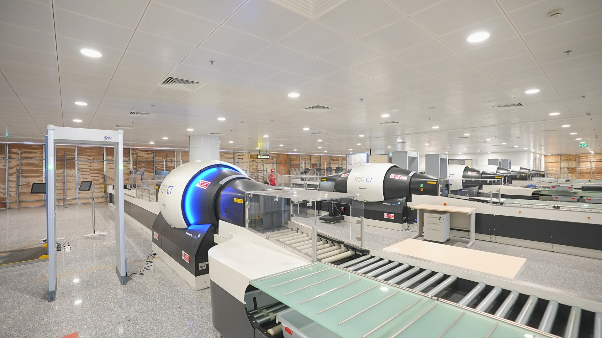 9 ngày nữa, Việt Nam sẽ chính thức vận hành nhà ga hành khách 5.000 tỷ, dự sẽ là nhà ga 5 sao thứ 2: Đưa vào thử nghiệm công nghệ hiện đại bậc nhất- Ảnh 5.