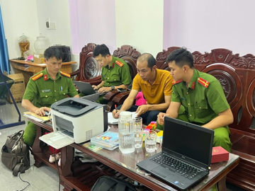 Bắt chủ hệ thống phòng khám nha khoa Nguyễn Văn Đồng, vạch trần thủ đoạn lừa dối gần 1.000 người cao tuổi