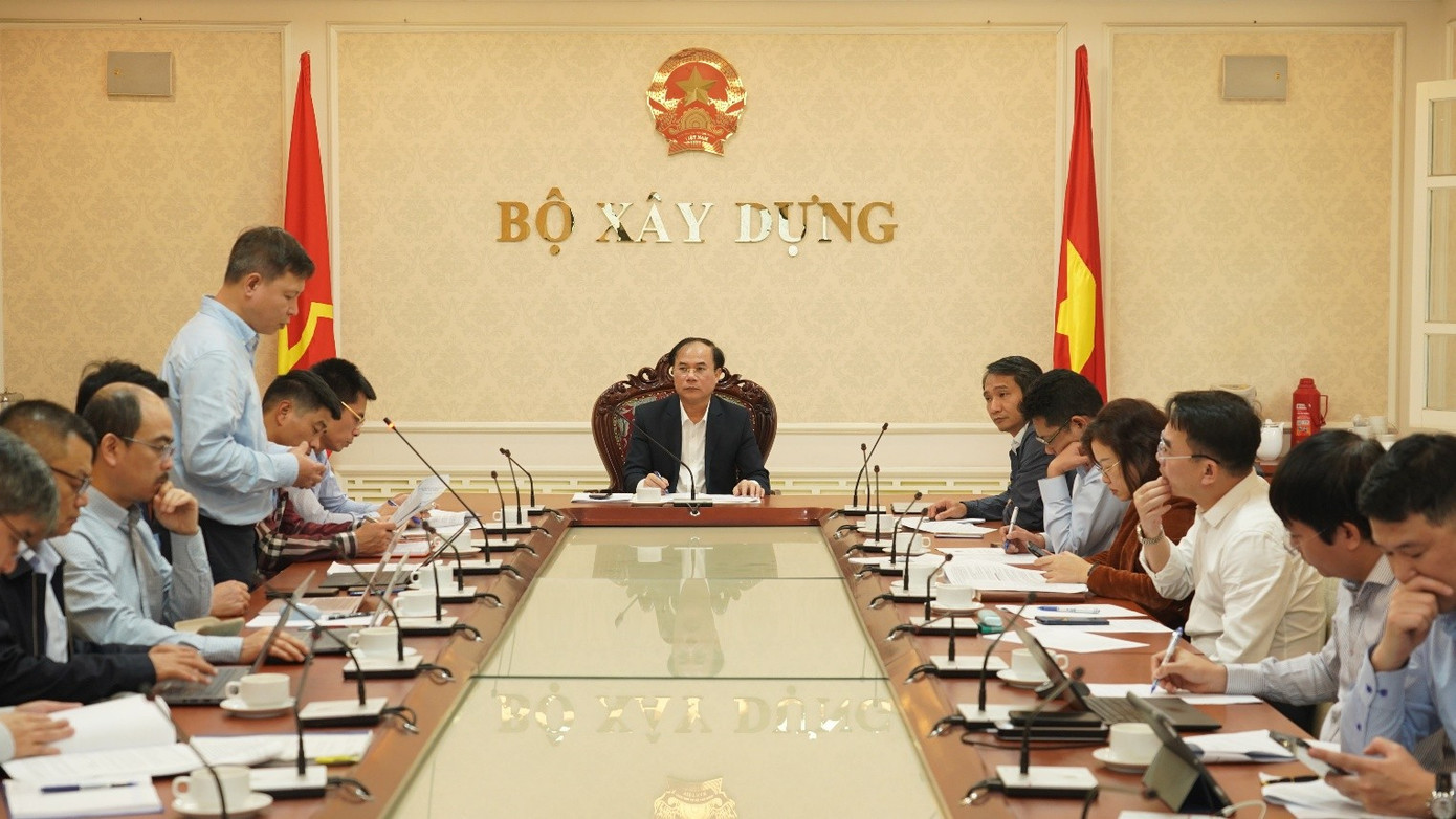 Hội nghị lấy ý kiến quy chuẩn an toàn lắp đặt trạm sạc xe điện trong chung cư. s.jpg